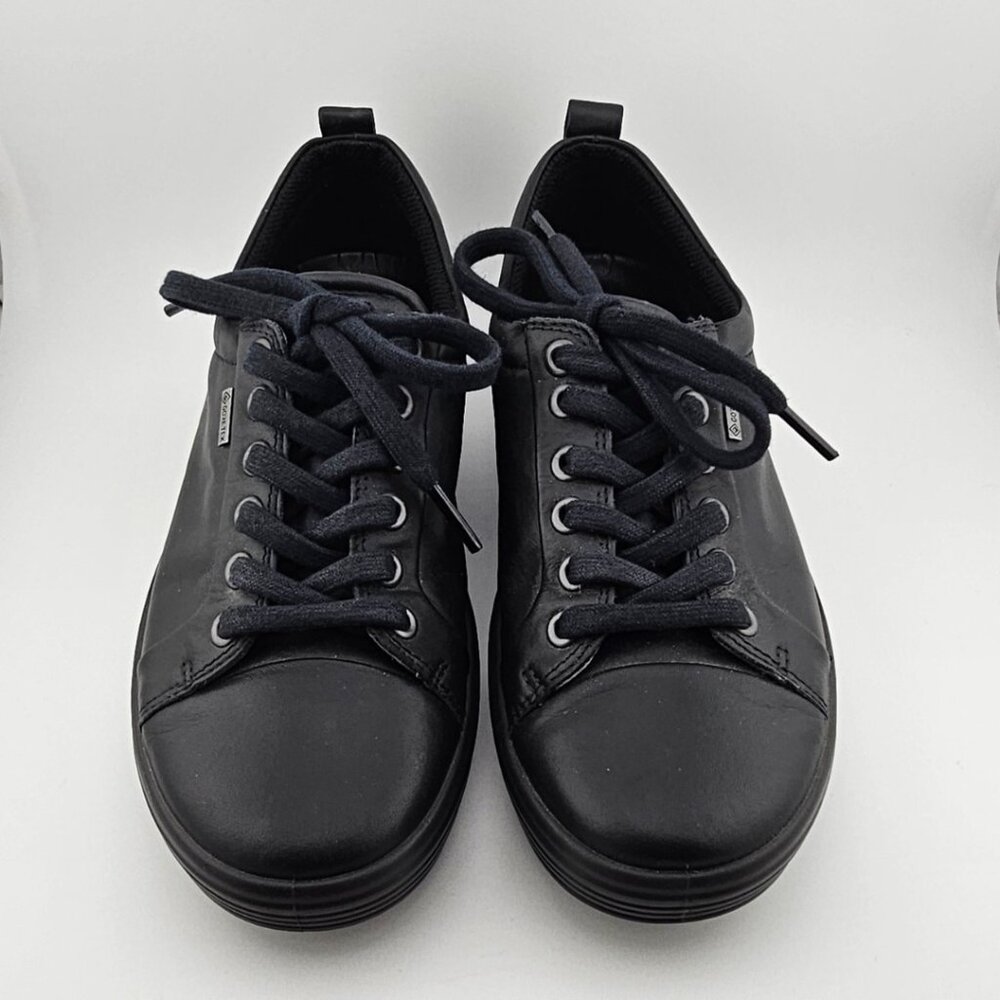 ECCO Soft 7 Black Gore-tex Tie Sneaker Women's 6.5